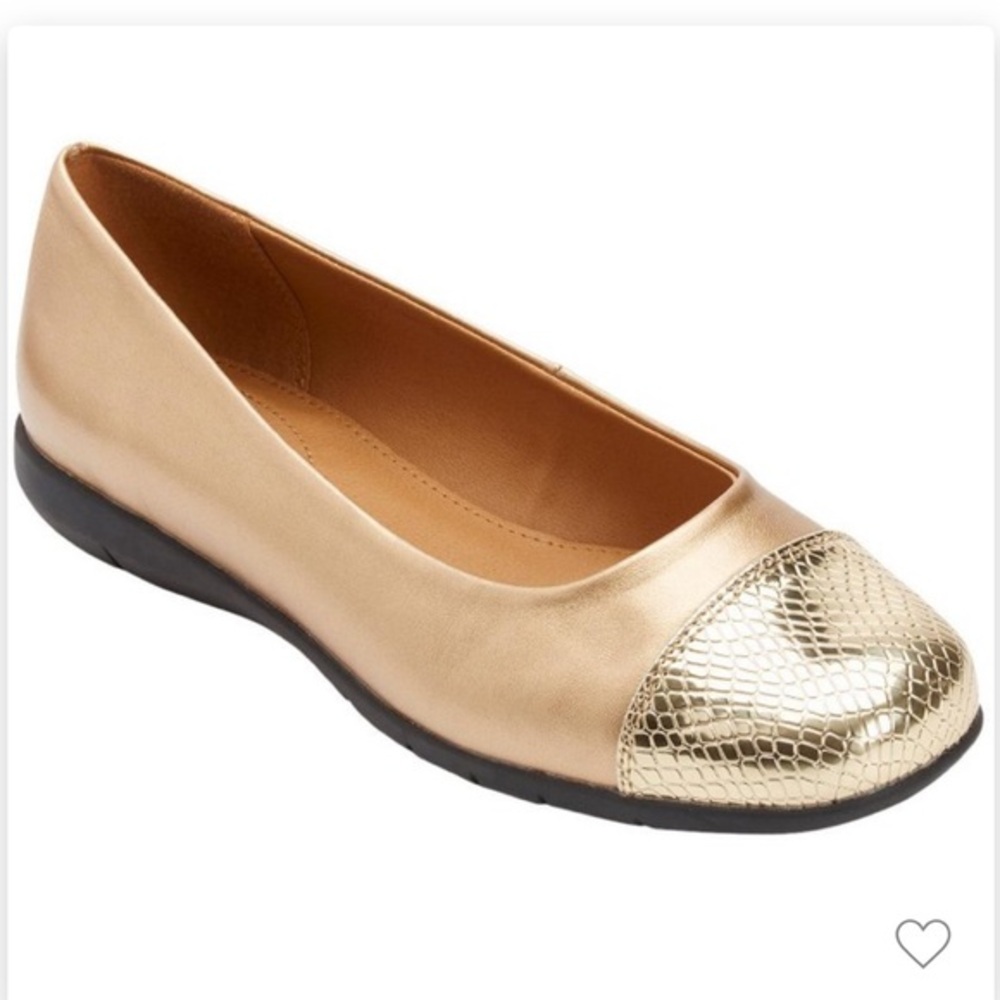 comfortview Metallic Gold Cap-Toe Ballet Flat
